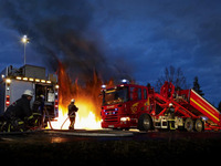 世界のはたらくじどうしゃ写真蔵…勤労感謝の日　消防車 画像