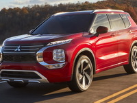 三菱 アウトランダー 新型、ラテンフレーバーSUVオブザイヤーに選出…米メディア 画像