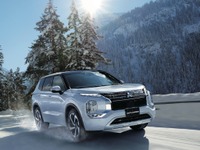 三菱自 池谷副社長「アウトランダーPHEVの受注好調」…通期営業利益を700億円と3度目の上方修正 画像