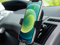 スマホを近づけるだけでホールド＋充電開始…車載用ホルダー 画像