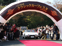 クラシックカーフェスタ…100年前の車が東京を走った 画像