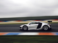 【エッセンモーターショー08】アウディ R8 レース仕様…動画に見るポテンシャル 画像