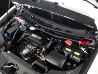 ホンダ オデッセイRC2 のフロント用ストラットタワーバー ブリッツが追加 画像