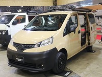 輸入車？ NV200でした：ゴードンミラーがかっこいい…ジャパンキャンピングカーショー2022 画像