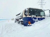 もしも高速道路上で動けなくなったら…冬季の利用 画像