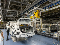 ホンダ・マツダ・三菱自動車の労組、2年ぶりベア要求を復活［新聞ウォッチ］ 画像