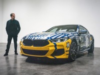 BMWがジェフ・クーンズのアートカーを販売、世界限定99台… 8シリーズ<速報> 画像
