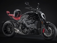 ドゥカティ『Xディアベル・ネラ』、シートは「ポルトローナ・フラウ」レザー…世界500台限定 画像