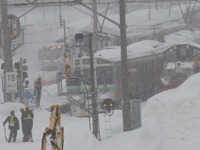札幌圏は江別、手稲方面が再開…新千歳空港方面は除雪が難航　大雪禍のJR 画像