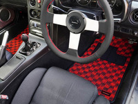 乗り込むたびに高揚感! RX-7、ロードスター用のフロアマット新発売 オートエクゼ 画像