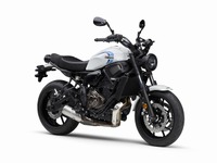 ヤマハ XSR700 ABS 改良新型…RZやXJを彷彿とさせるグラフィック＆カラー 画像