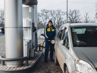 レギュラーガソリン、7週連続値上がりで172.0円…露、ウクライナ侵攻でさらなる高騰も 画像