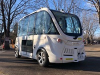 「道の駅・みぶ」周辺を自動運転バスが実証運行 画像