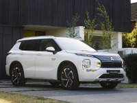 三菱 アウトランダー 新型、PHEVモデルをニュージーランドに投入…海外市場初 画像