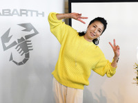 「一生乗り続けたい」女優・高橋ひとみさん、愛車アバルトへの思いを語る 画像