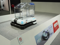 真横にも移動できるAGVに、ゴルフカート応用の自動搬送車、ヤマハ製品群のマッシュアップで広がる世界 画像