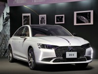 【DS 9】フランスの「サヴォア・フェール」を車として体現 画像