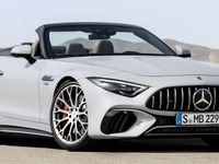 メルセデスAMG SL、476馬力ツインターボ搭載…受注を欧州で開始 画像
