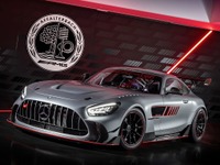 メルセデスAMG史上最強のレーサー、734馬力ツインターボ搭載…「GTトラックシリーズ」欧州発表＜速報＞ 画像