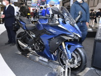 “知性”を表現した洗練デザインの新ツアラー、スズキ GSX-S1000GT…東京モーターサイクルショー2022 画像