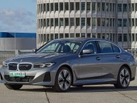 BMW 3シリーズ のEV、航続は526km…5月中国発売へ 画像