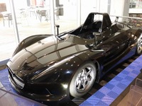 新名神・鈴鹿PAでレーシングカーの展示開始…ウエスト『VITA-01』 画像