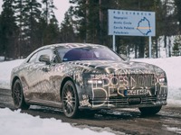 ロールスロイス初のEVは2ドアクーペ『スペクター』、2023年市販化へ…最新プロトタイプ 画像
