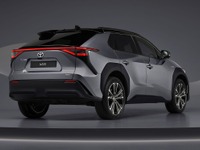 トヨタの新型EV『bZ4X』、今夏欧州発売へ［詳細写真］ 画像