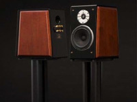 アイシン高丘、高級スピーカーが音響専門誌の賞を受賞 画像