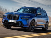 BMW X7 改良新型に「M」、530馬力ツインターボ搭載…欧州発表 画像