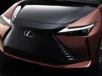 レクサス初のEV専用車『RZ』はどんなクルマ?…土曜ニュースランキング 画像
