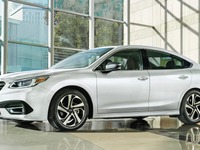 スバル、2年連続の減収減益…生産調整による販売減が影響　2022年3月期決算 画像