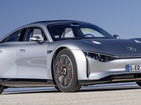 メルセデスAMG、高性能EVコンセプト発表へ　5月19日 画像