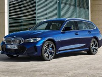 BMW 3シリーズ ツーリング 改良新型、PHVのEVモードは61km…欧州設定 画像