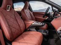 「革シート」に未来はあるのか？ 革を巡る最新トレンドを考える【カーデザインと素材】 画像