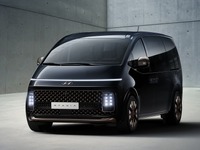 ヒュンダイの新型ミニバン『スターリア』プレビュー公開 モビリティ車両も想定 画像