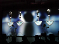【デトロイトモーターショー09】メルセデスのEV/FCVコンセプト「BlueZERO」…SCL 画像