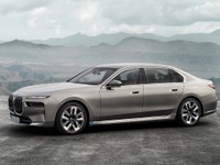 BMW『i5』、次期5シリーズのEVか…2023年発表へ 画像