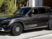 メルセデスベンツ GLC 新型、電動化を進めた2世代目…受注を欧州で開始 画像