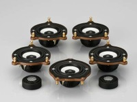 メルセデスベンツ専用スピーカーキット発売、コネクト対応　ビーウィズ 画像