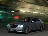 【デトロイトモーターショー09】写真蔵…Eクラス 新型　アバンギャルドとエレガンス 画像