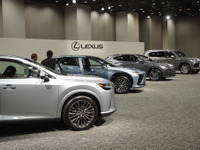 納期が長引く中、自動車セールスの顧客満足度を調査した…1位のブランドは？ 画像