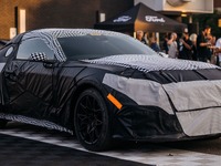 フォード マスタング 新型、9月14日デビューを正式発表 画像
