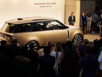 レンジローバー、史上最高のラグジュアリー仕様「SVカーメル」発表［詳細写真］ 画像