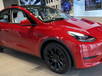 【テスラ モデルY 買いました 4】ヒトとの接触なし！「いまどきのクルマ購入体験」とは？ 画像