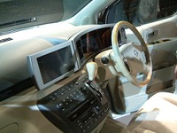 【新型日産『エルグランド』発表】液晶テレビ的発想のインテリアデザイン 画像