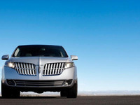 【デトロイトモーターショー09】リンカーン MKT …新型クロスオーバー 画像