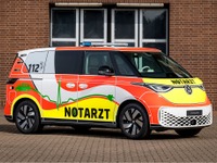 VWのEVミニバン、『ID. Buzz』が救急車に…IAAトランスポーテーション2022で発表予定 画像