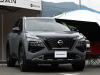 【日産 エクストレイル 新型】10度以上も涼しいテント？ 遊びの幅を広げる純正カスタマイズ［詳細写真］ 画像
