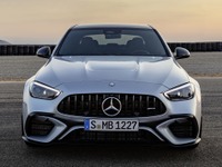 メルセデスAMG「C63」新型、量産4気筒世界最強の2.0リットルエンジン搭載 画像